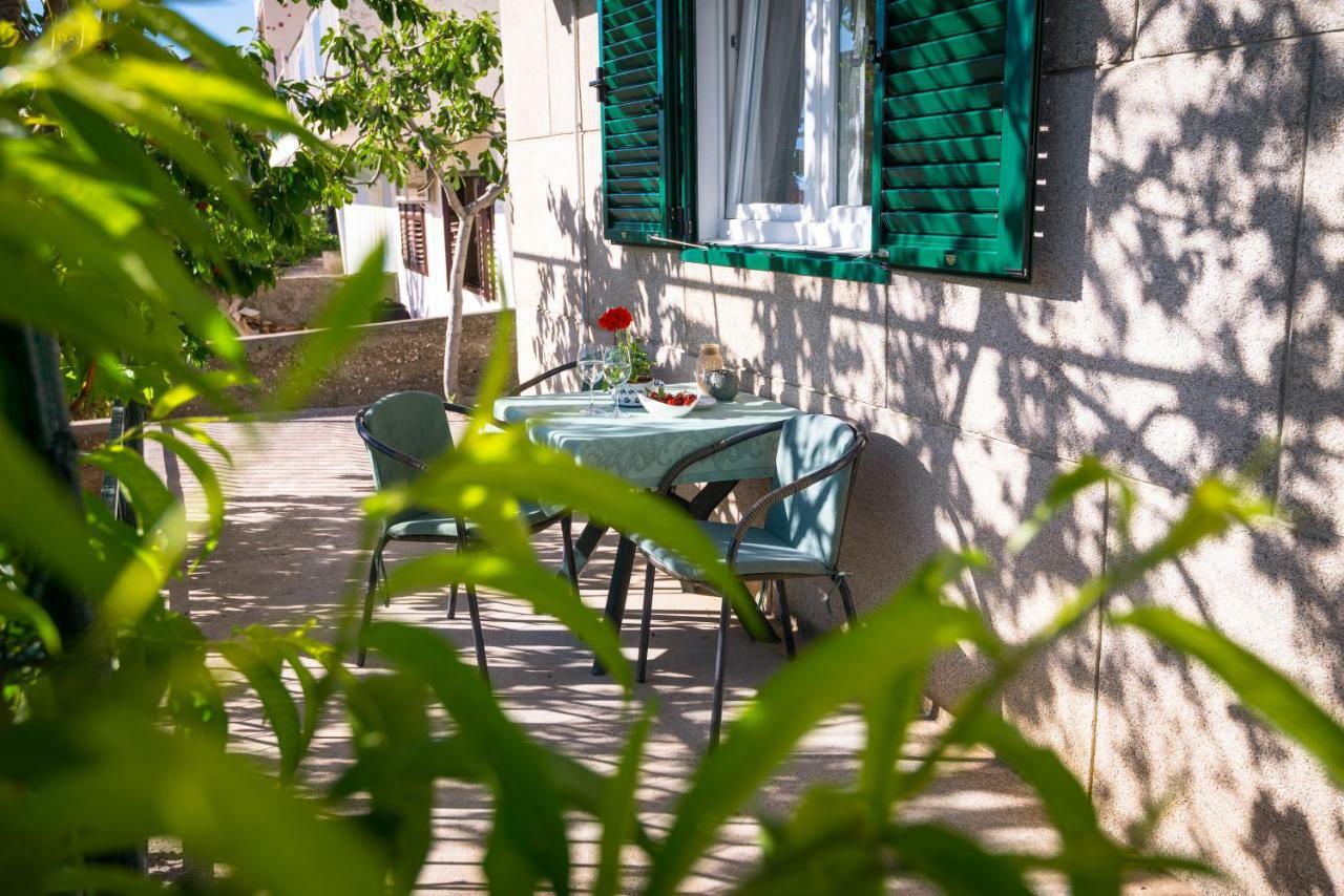 Korallion Apartment Šibenik Exterior foto