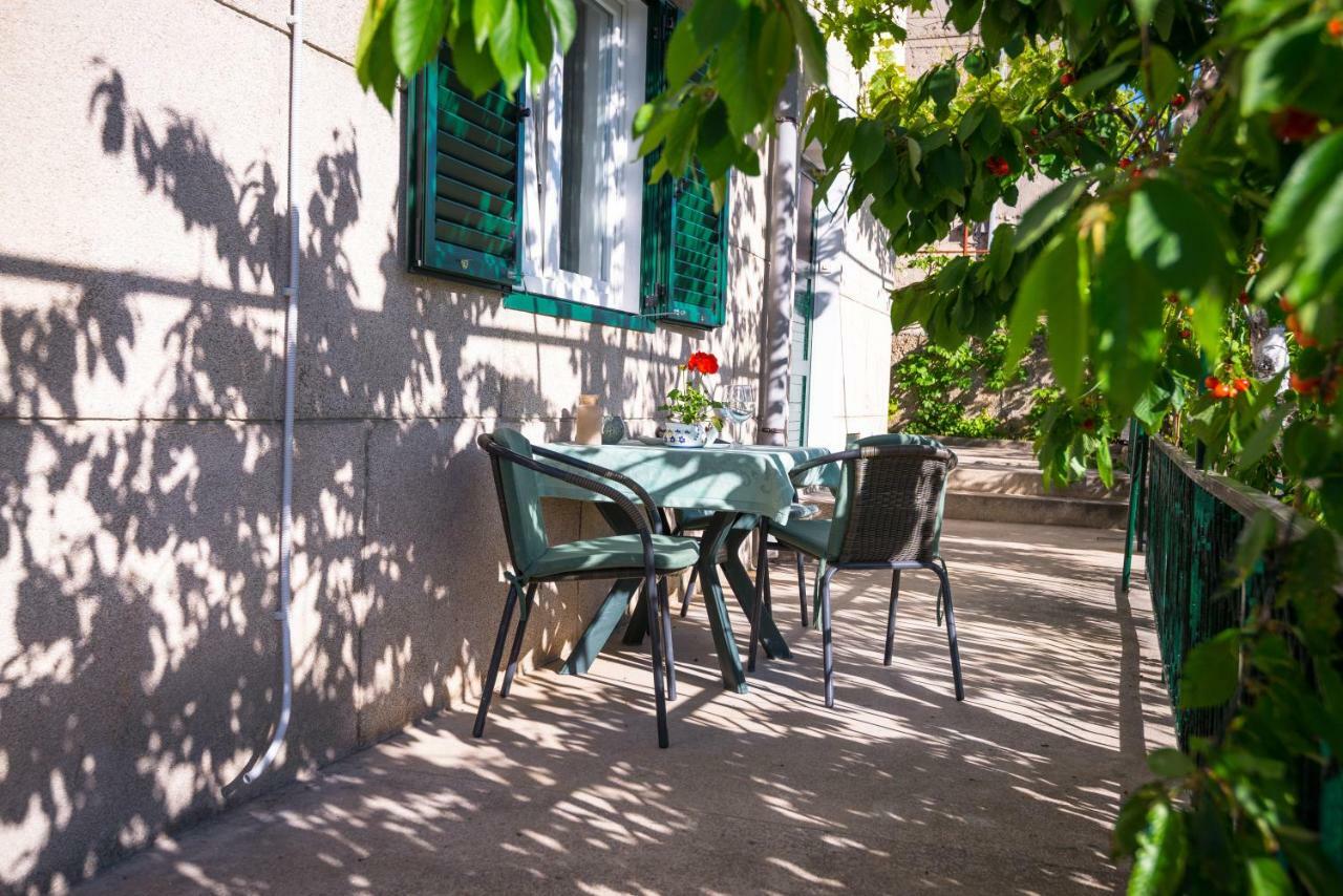 Korallion Apartment Šibenik Exterior foto